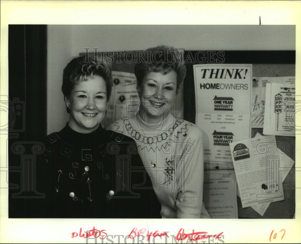 1988 Sisters Jane Henson and Judy Velino at Gertrude Gardner office - Historic Images