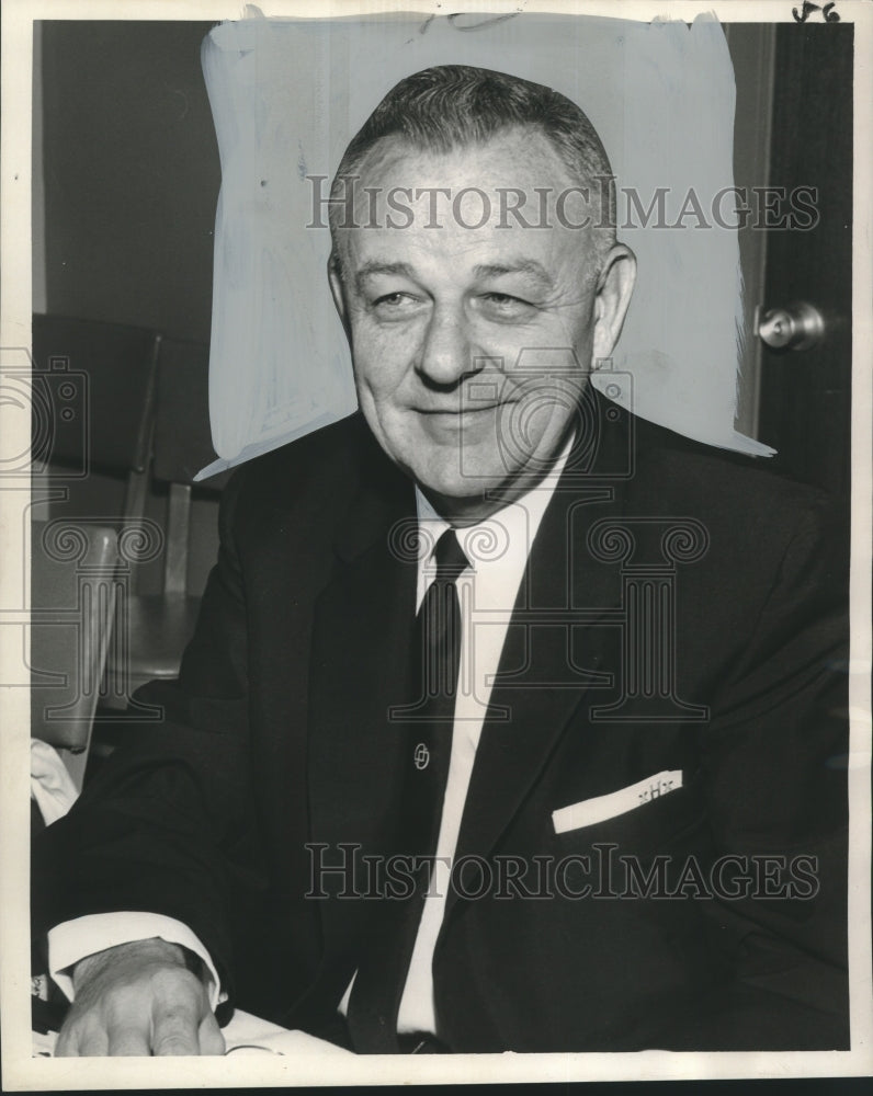 1960 Press Photo William R. Hinkle of American Chapter of Commerce of Venezuela - Historic Images