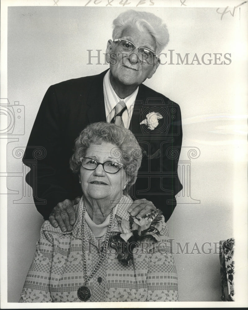 1974 Press Photo Mr. and Mrs. George Hauck celebrated 50th wedding anniversary - Historic Images