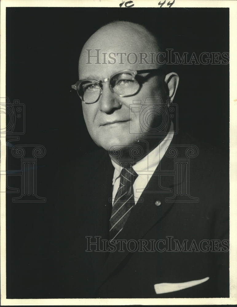 1967 Press Photo Dr. Joseph Clarence Hinsey speaks at Louisiana State University-Historic Images