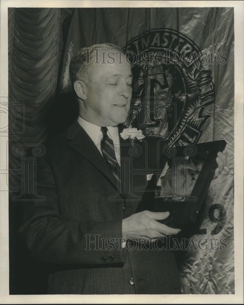 1960 Press Photo Emmit L. Holmes at Toastmasters Testimonial - nob32188 - Historic Images