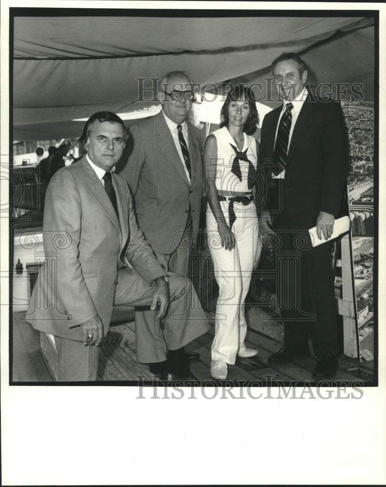 1977 Port officials and civic leaders at the Poydras Street Wharf - Historic Images