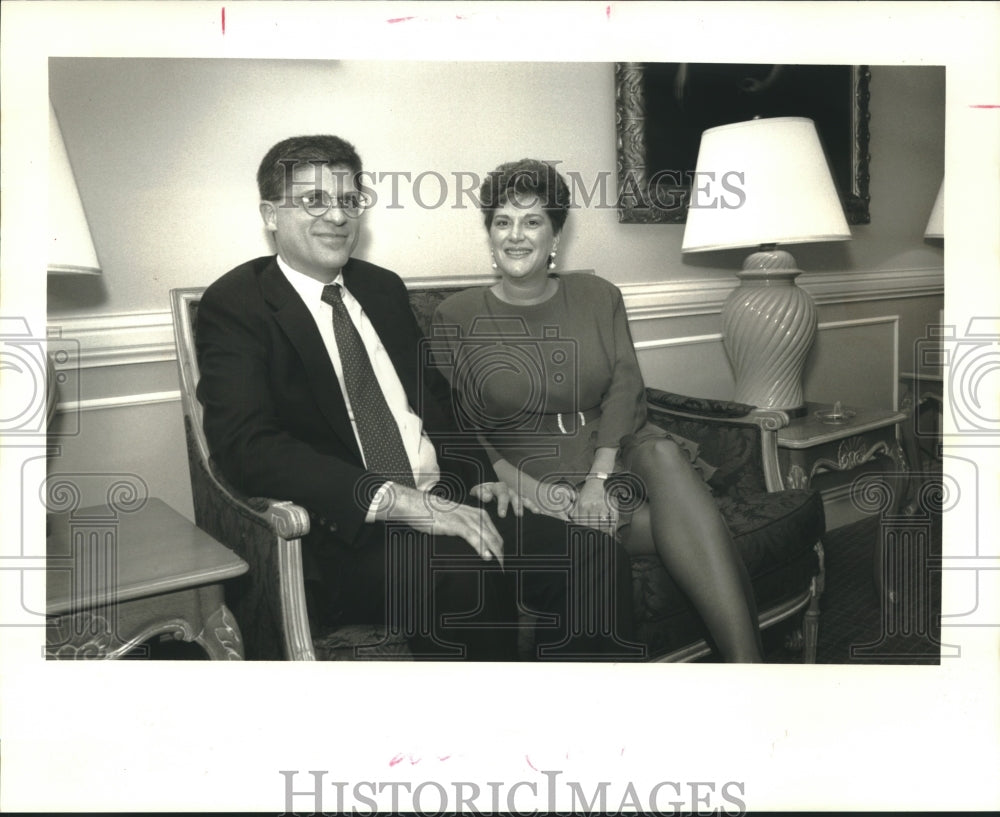 1992 Dr. Warren Trask, Dr. Jodie Holloway at De Paul Hospital Dinner - Historic Images