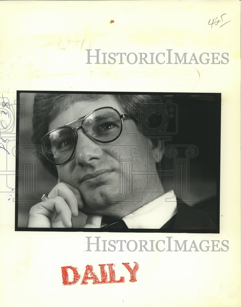 1983 Press Photo Niles Hellmers of The Academy of New Orleans Trial Lawyers - Historic Images