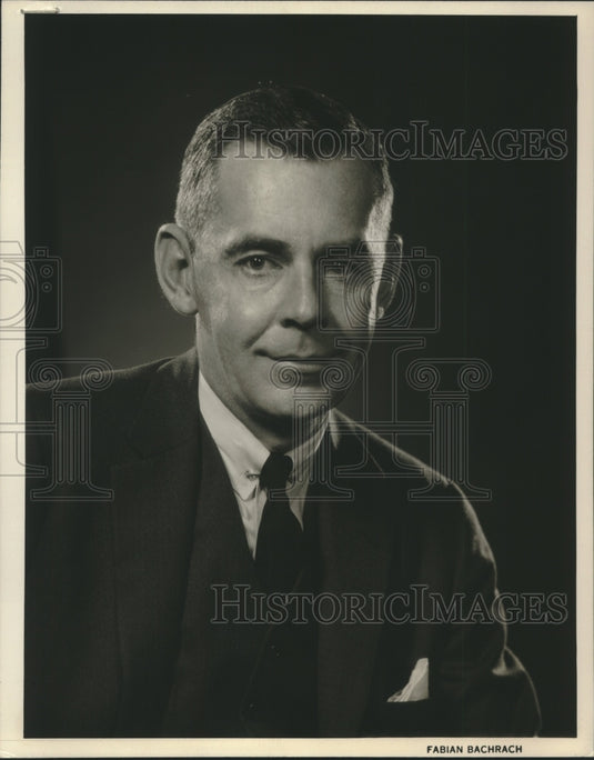 1963 Press Photo Charles G. Heitzeberg, C. L. U. Mutual Benefit Life Insurance. - Historic Images