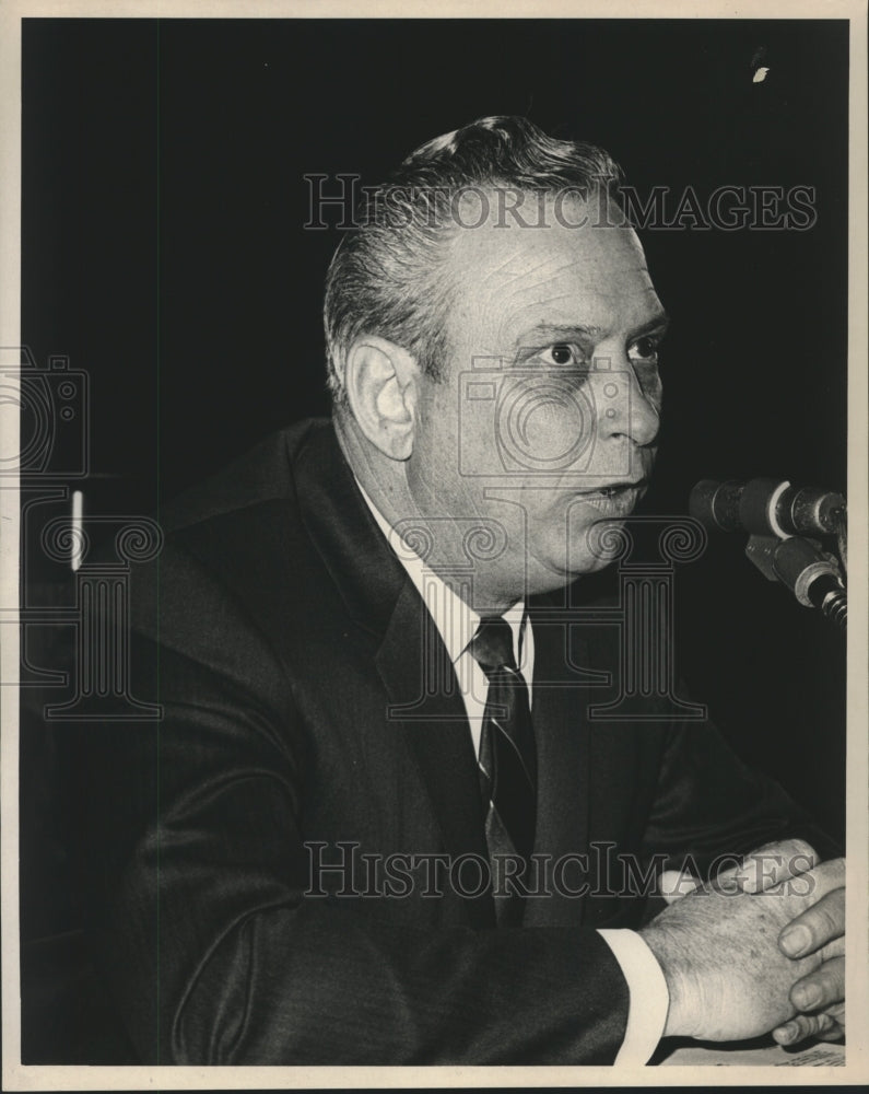 1967 Press Photo Thomas Heier speaks on uniformity of assess - nob33511 - Historic Images