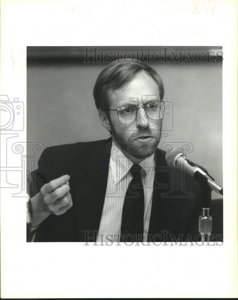 1991 Press Photo Tulane Business Seminar delegate John Helyar - Historic Images