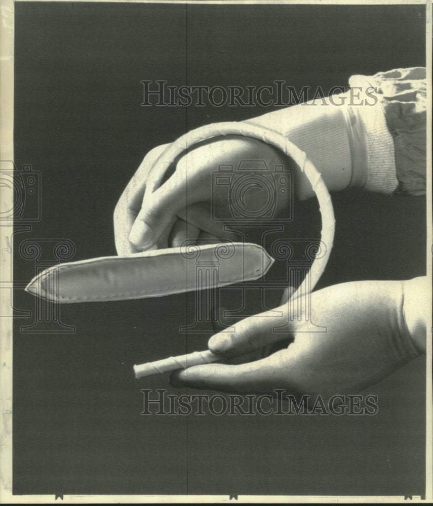 1971 Press Photo Medicine - Patch Booster Implanted for Congenital Heart Failure - Historic Images