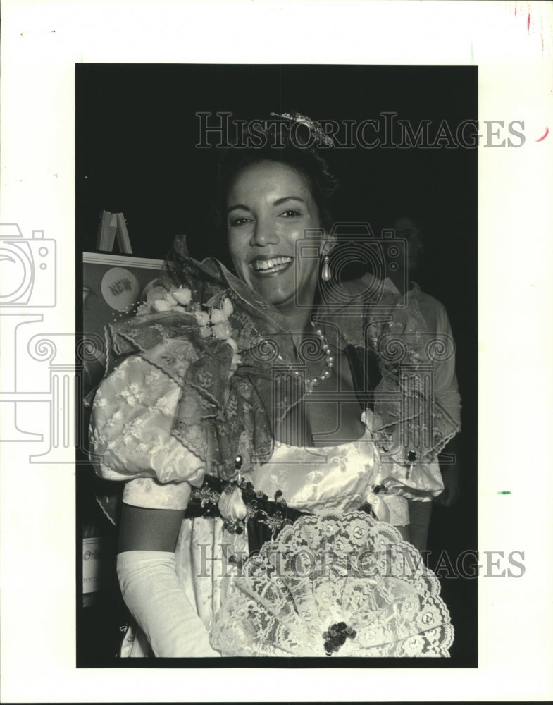 1989 Press Photo Jezelle Hebert, winner of Josephine Napoleon contest - Historic Images