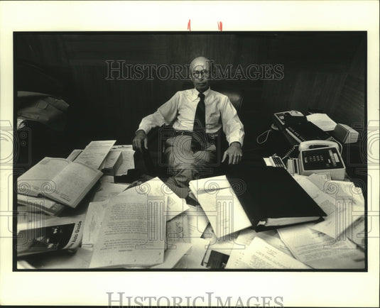 1984 Press Photo Edward M. Heller, attorney handling LWE's Chapter 11 - Historic Images