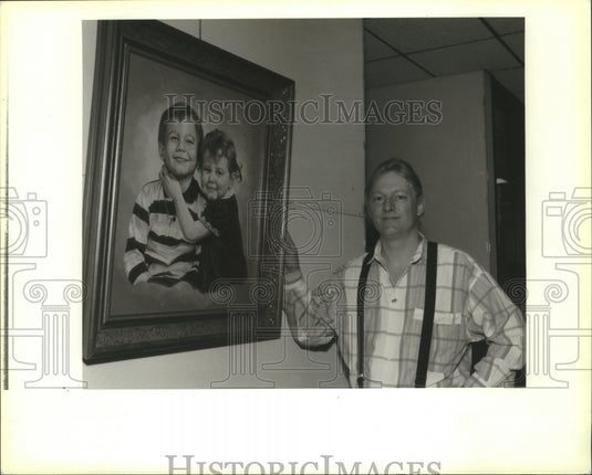 1992 Press Photo Artist Julius Fritz Helfritsh III with Oil Canvas Portrait - Historic Images