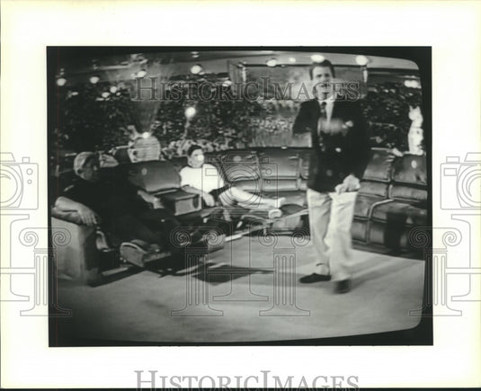 1991 Press Photo Michael Hebert of "Saves you Money" - nob33937 - Historic Images