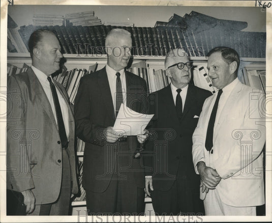 1966 Press Photo New Orleans - Officers of Metropolitan Area Committee - Historic Images
