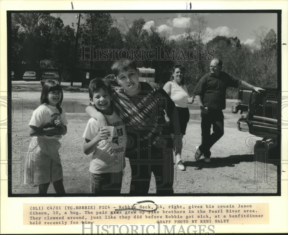 1990 Press Photo Robbie Heck &amp; cousin Jason Gibson grew up like brothers - Historic Images