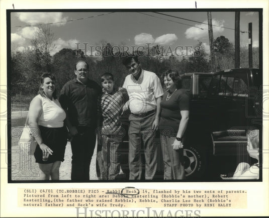 1990 Press Photo Robbie Heck with his two sets of parents - Historic Images