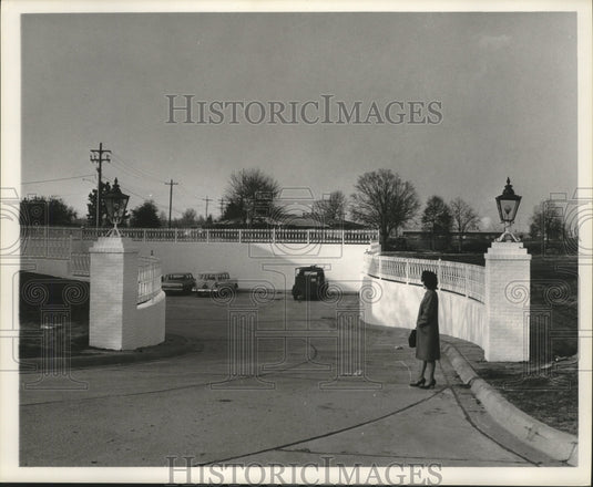 1963 Press Photo Parkway of Governor Edwards' Mansion - nob34421 - Historic Images