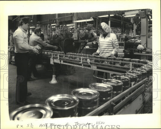 1989 Press Photo Interior of the Hill Brothers Plant, 5600 Chef Highway - Historic Images