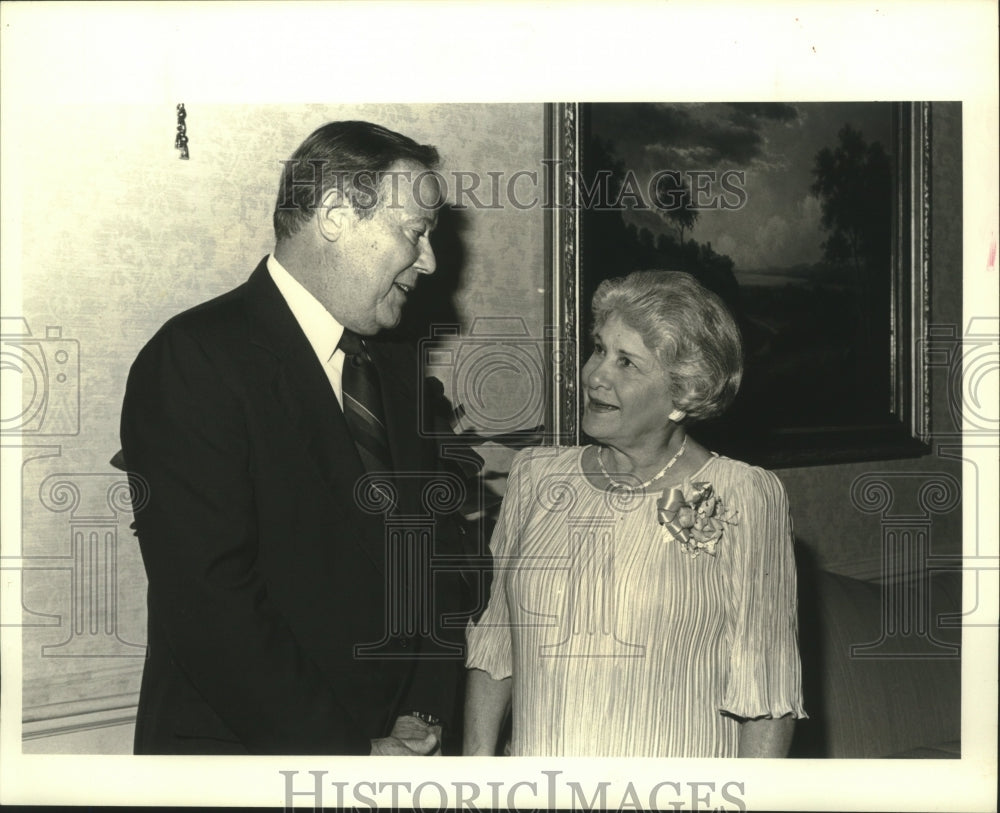 1989 Press Photo Albert Livaudou &amp; Mary Hebert at Metairie Women&#39;s anniversary - Historic Images