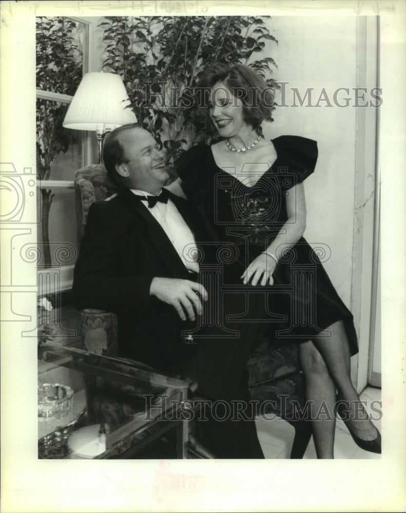 1991 Press Photo Joseph and Mary Pat Holt at the Tennis Ball event - Historic Images