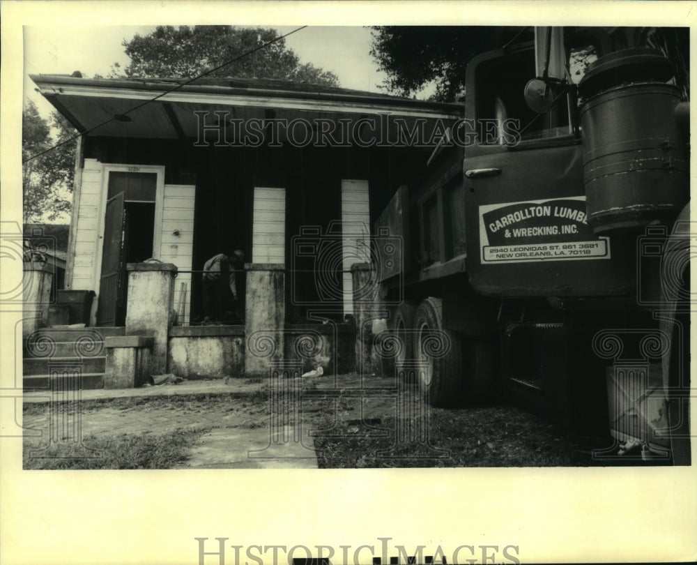 1992 Press Photo Operation Comeback found a buyer for home but it was demolished - Historic Images