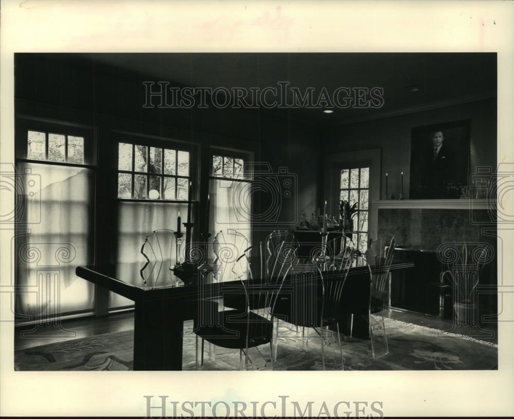 1988 Press Photo A sleek, low-key dining room - Historic Images