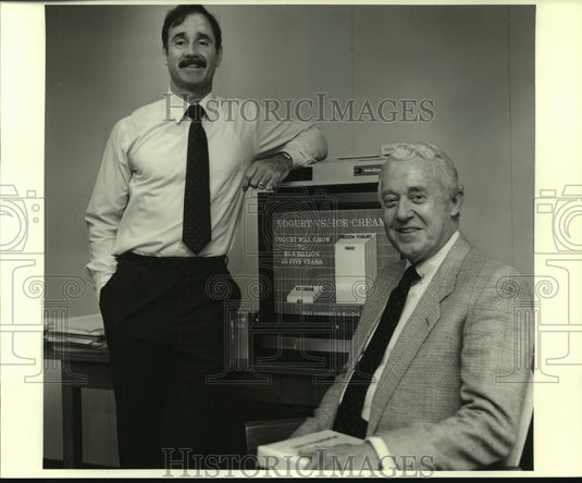 1987 Press Photo Zack's Famous Frozen Yogurt Incorporated officers - nob35233 - Historic Images