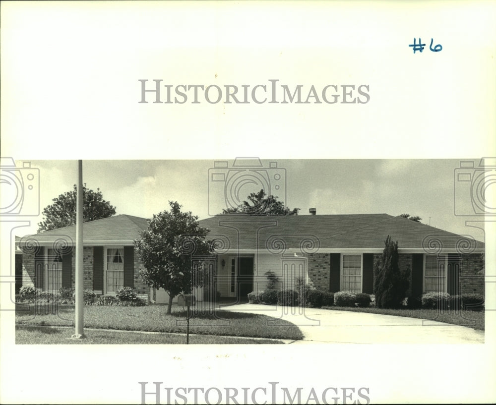 1989 Press Photo House at 609 Chambertin in Kenner - Historic Images