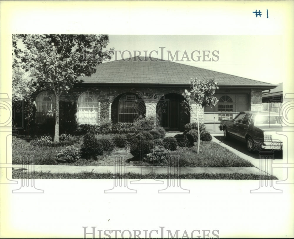 1989 Press Photo Housing - Sold house at 3609 Kings Drive in Chalmette - Historic Images