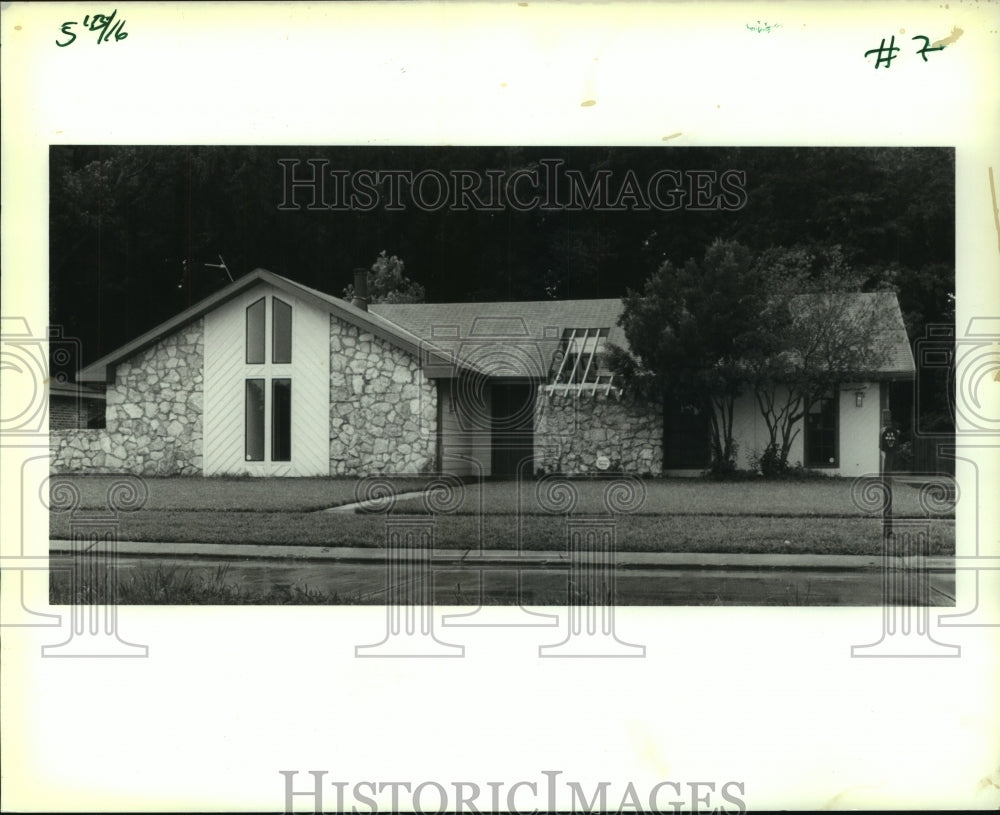 1989 Press Photo New Orleans - South Lake Boulevard House in Poydras - Historic Images