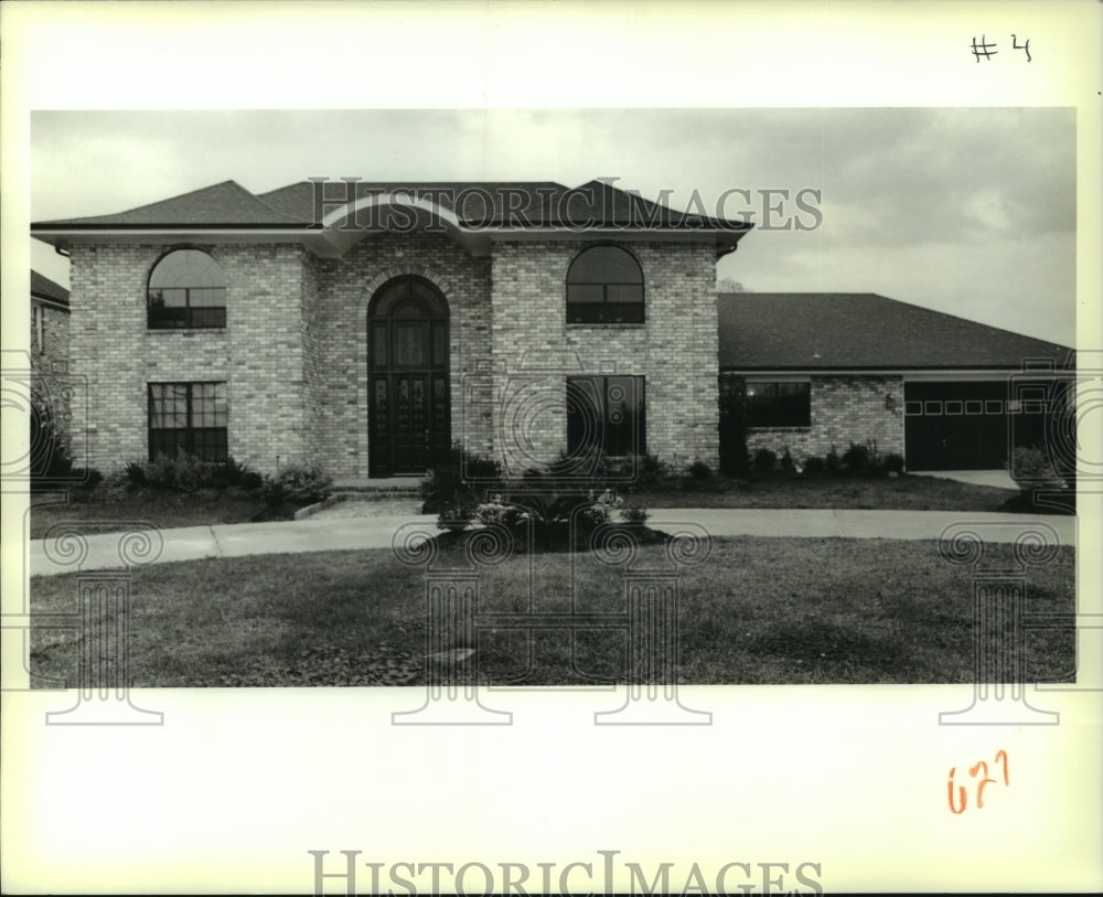 1989 Press Photo Housing - No. 4 CH Haute Brion, Kenner - nob35295 - Historic Images