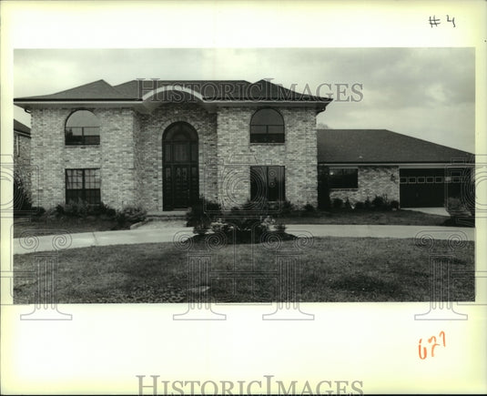 1989 Press Photo Housing - No. 4 CH Haute Brion, Kenner - nob35295 - Historic Images