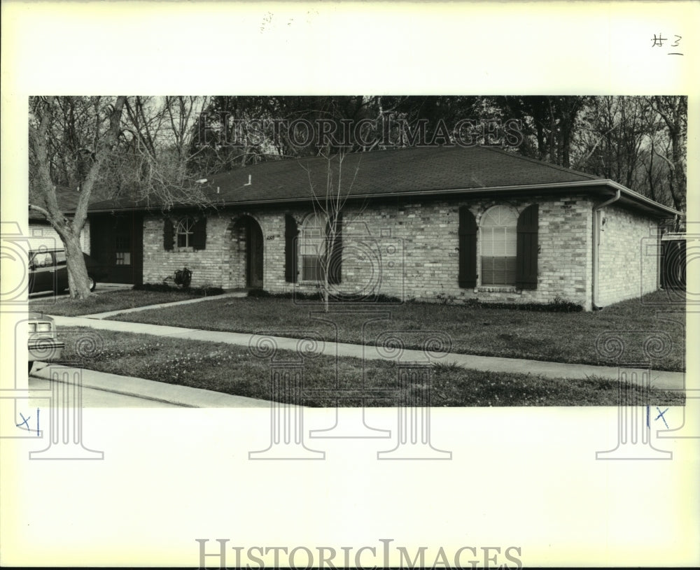 1989 Press Photo Sold House on 2309 Fable Drive, Meraux - nob35303 - Historic Images