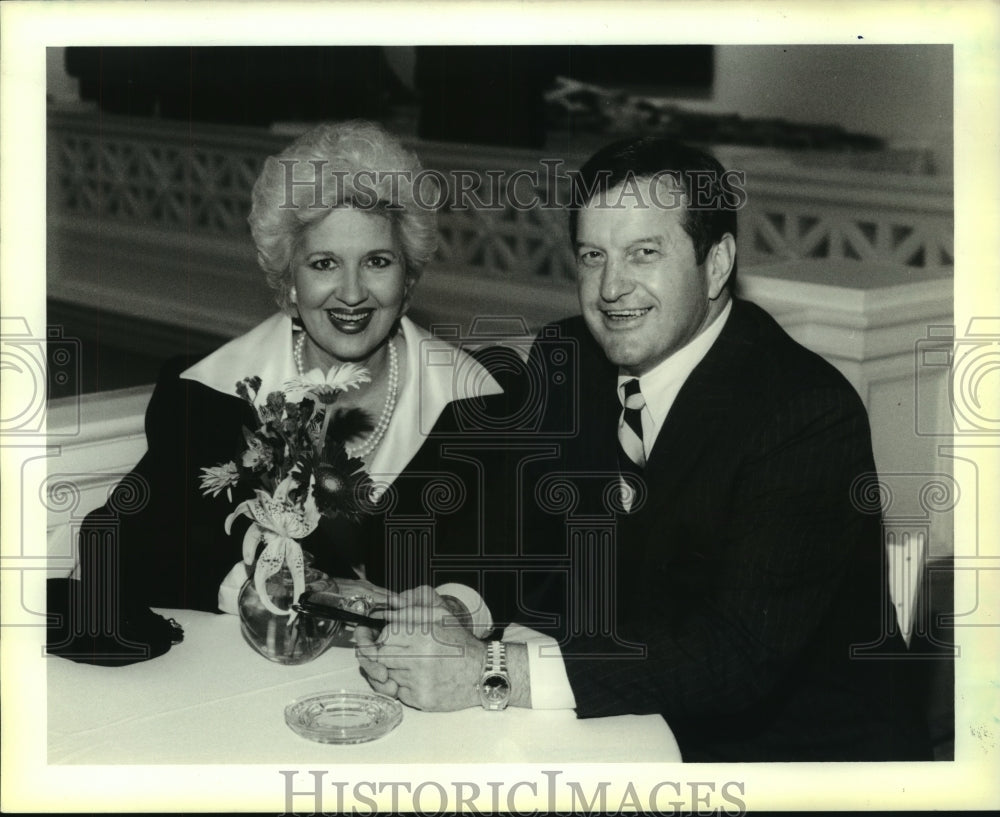 1988 Press Photo Jeanne and Bill Hines during Freeport McMoran Party at NOMA - Historic Images