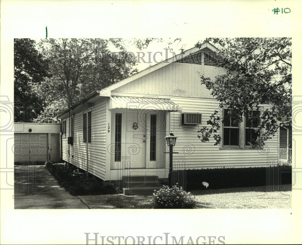 1989 Press Photo 129 Midway, River Ridge - House Mug Shot - Historic Images