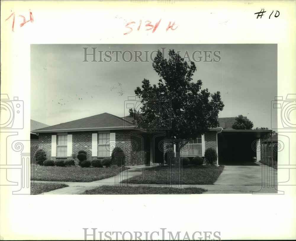 1989 Press Photo 3921 Dominique Dr., Chalmette - sold property - Historic Images