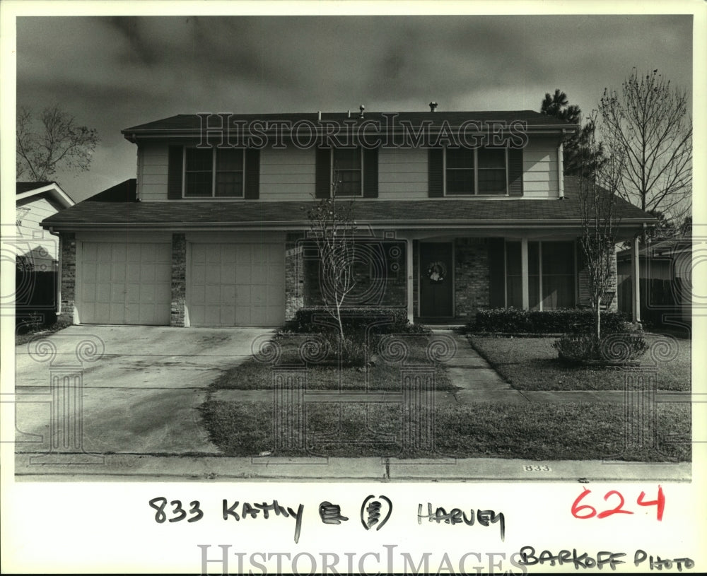 1989 Two story house at 833 Kathy Harvey - Historic Images