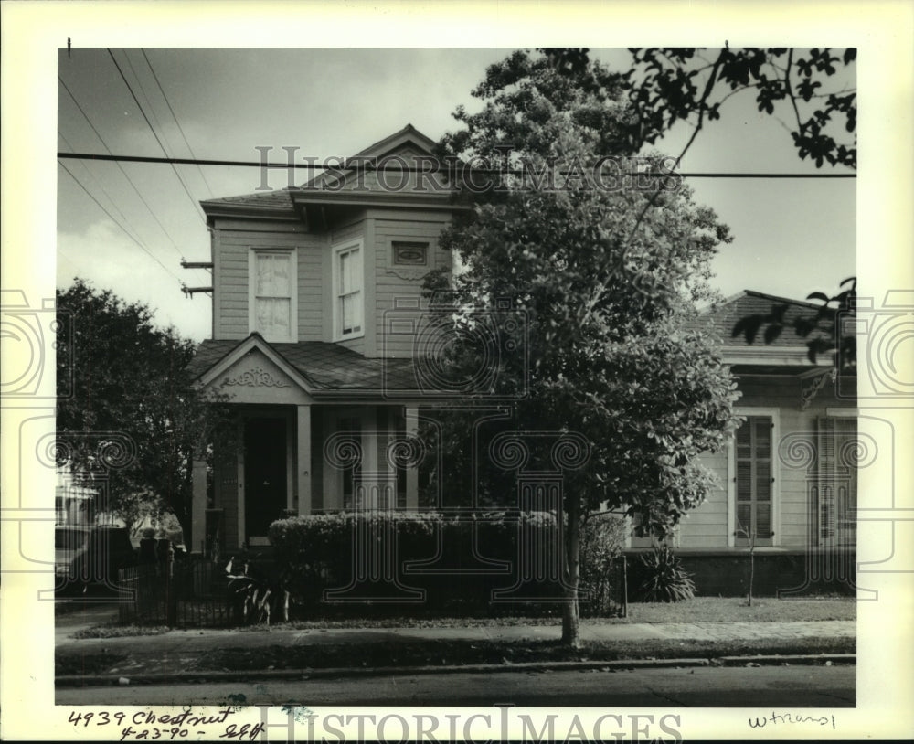 1990 Press Photo Property located at 4939 Chestnut - Historic Images