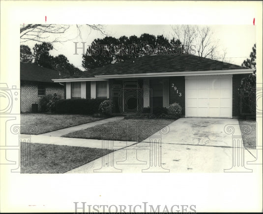 1989 Press Photo This home at 2913 CorinneAcee. Chalmette has been sold. - Historic Images