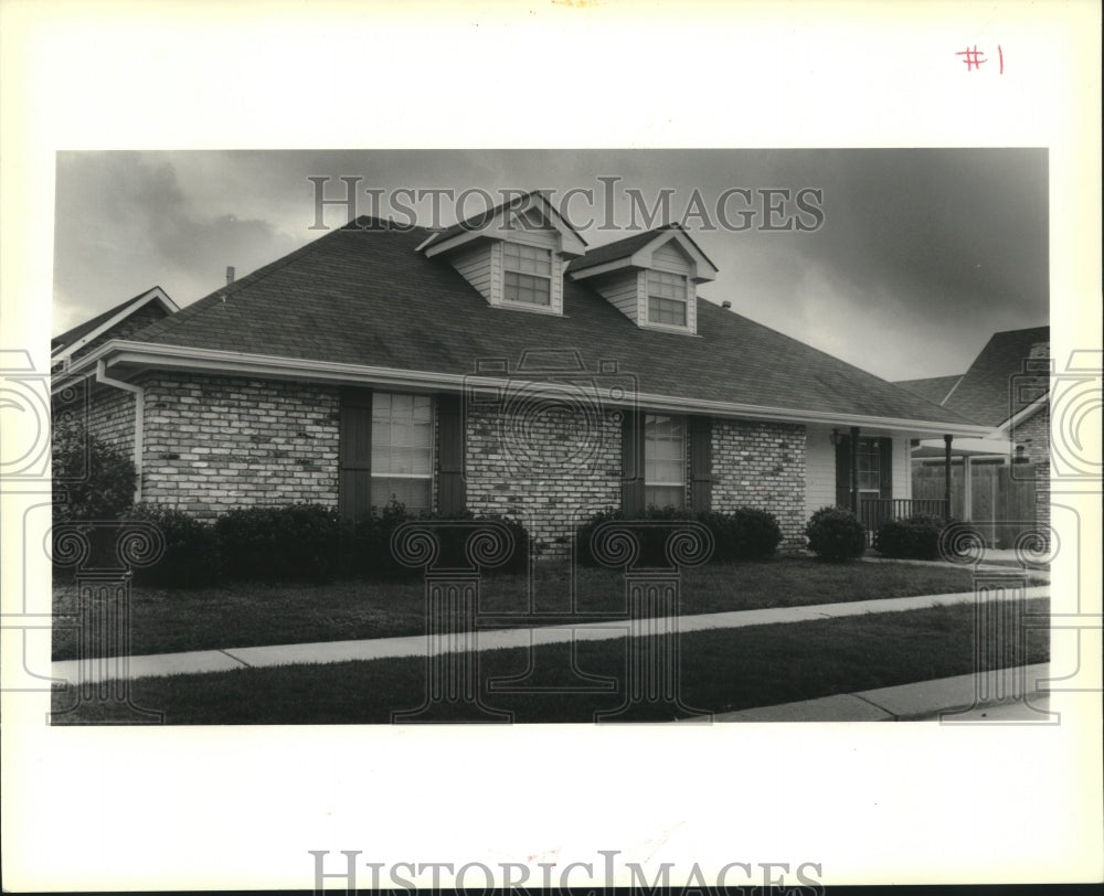 1990 Press Photo A recently sold property at 3013 Mayflower Drive in Meraux - Historic Images