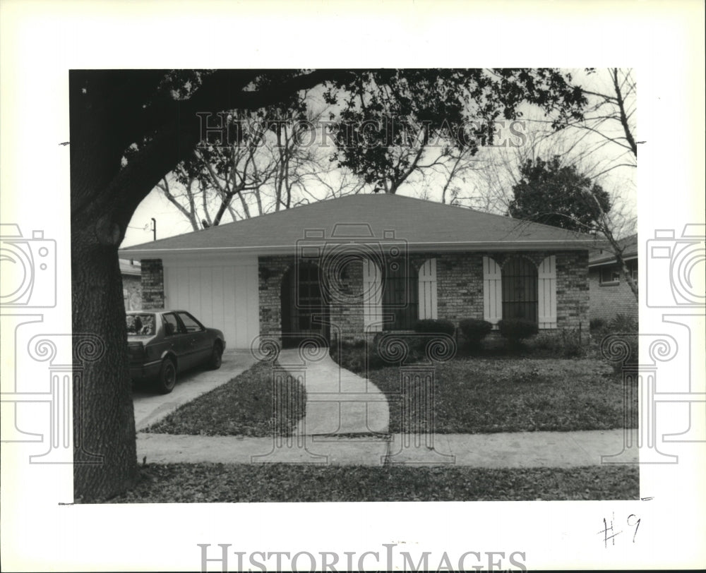 1990 Press Photo A quaint brick home located at 4923 Wright Road in New Orleans - Historic Images