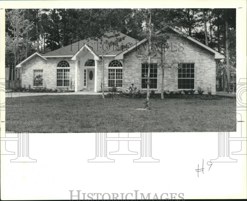 1991 Press Photo Housing - 7028 Wynntree Dr. Mandeville, Louisiana - Historic Images