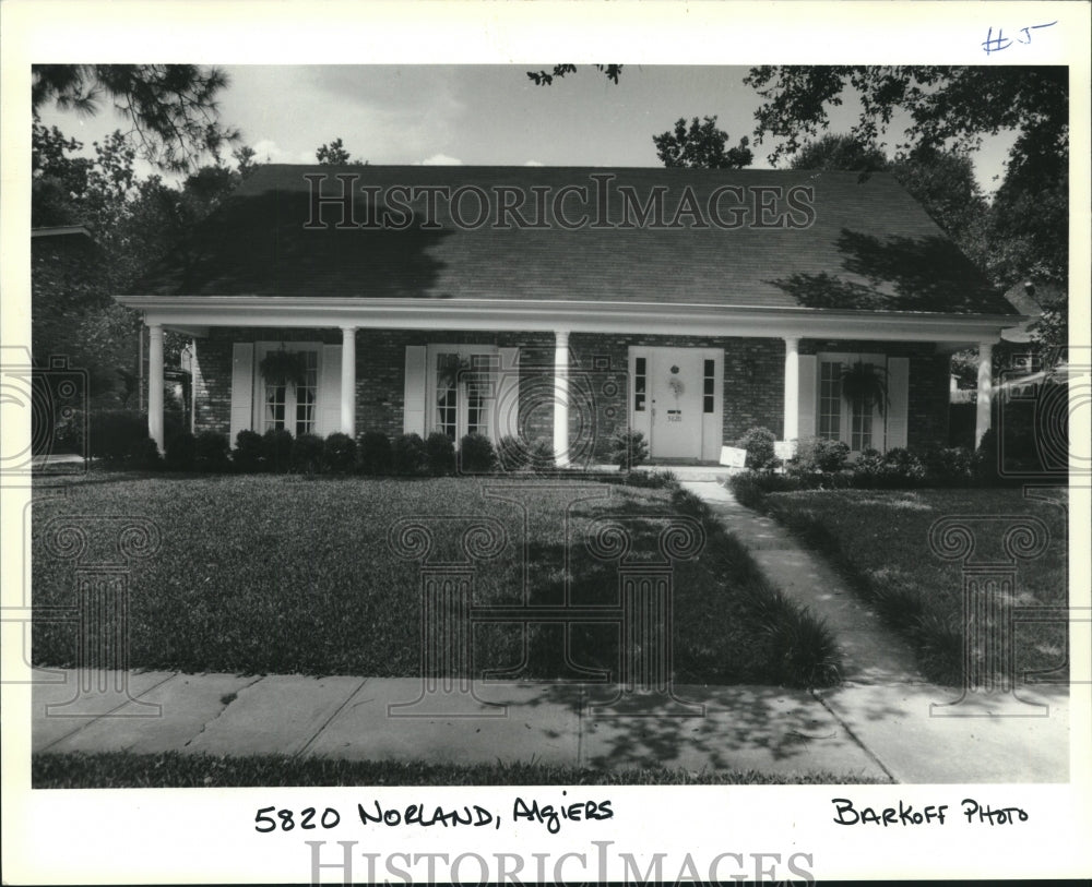 1990 Press Photo Facade of 5820 Norland, Algiers House - nob36159 - Historic Images