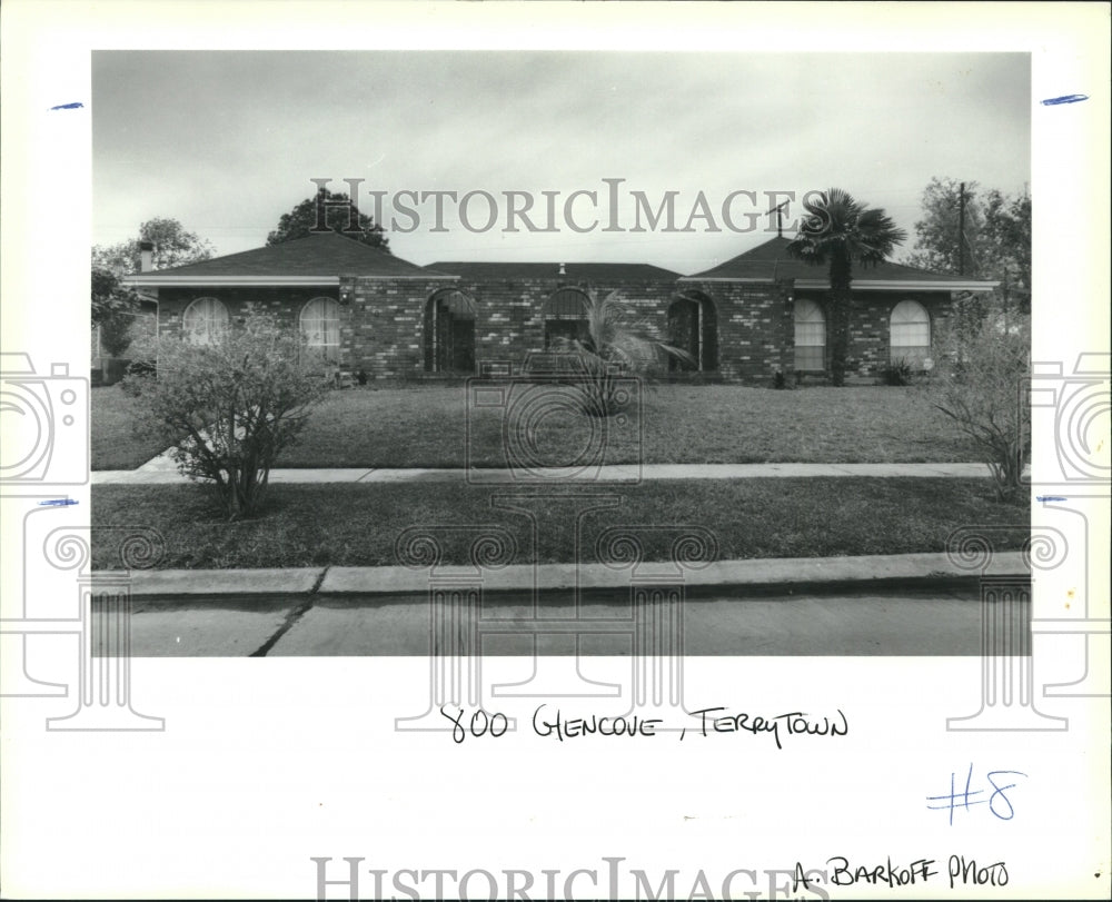 1991 Press Photo 800 Glencove, Terrytown Facade - Historic Images