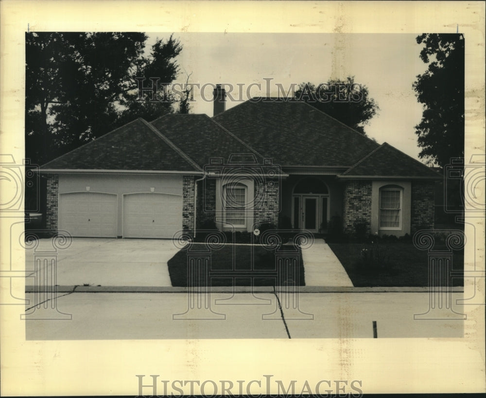 1990 Press Photo View of property located at #34 Gainswood Dr., East Marrero, LA - Historic Images