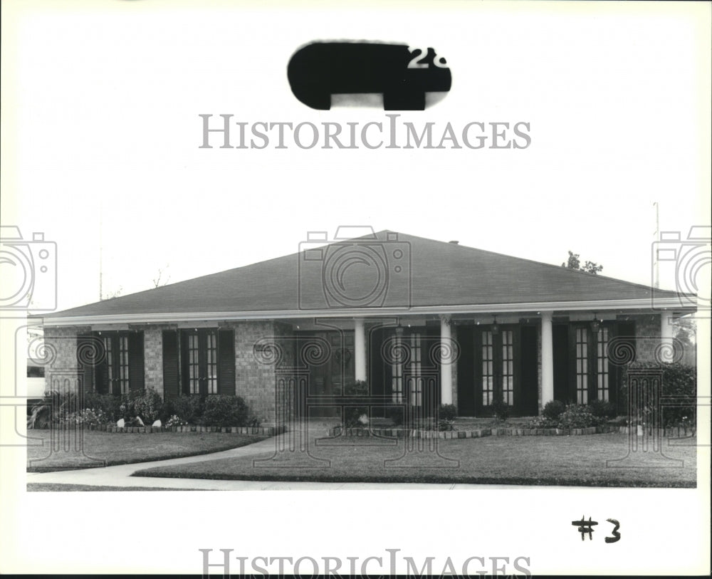 1990 Press Photo Housing - Real estate house at 629 Brouilly Drive in Kenner - Historic Images