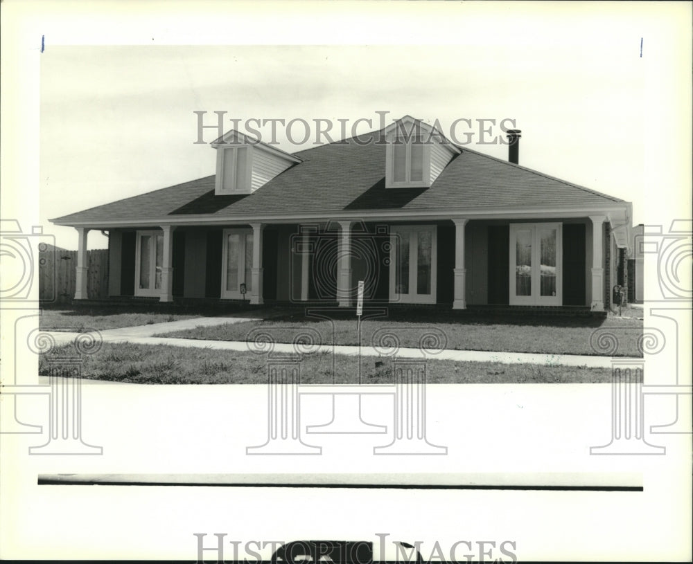 1990 Press Photo House on 613 Carmenere - nob36275 - Historic Images