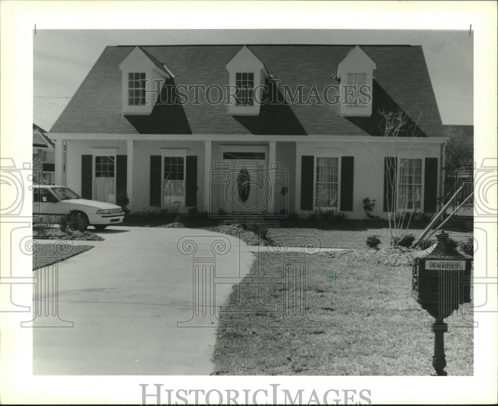 1990 Press Photo House on 5312 Rebecca Boulevard - Historic Images