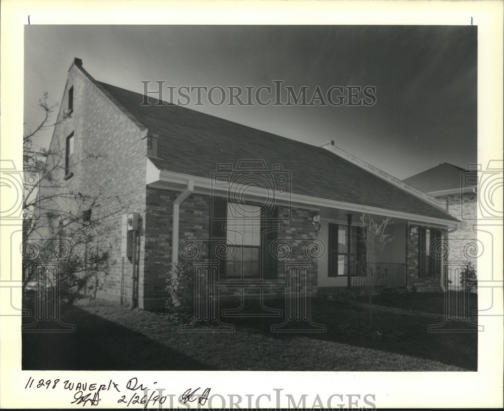 1990 Press Photo House on 11298 Waverly Drive - Historic Images