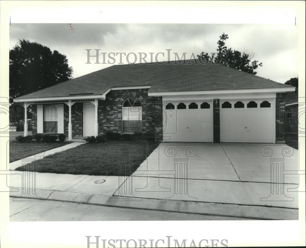 1990 Press Photo House on 706 Aurora Oaks, Algiers - Historic Images