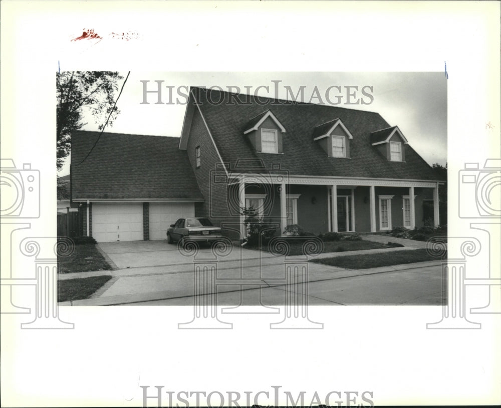 1990 Press Photo Residence located at 5229 Purdue Drive, Metairie - Historic Images